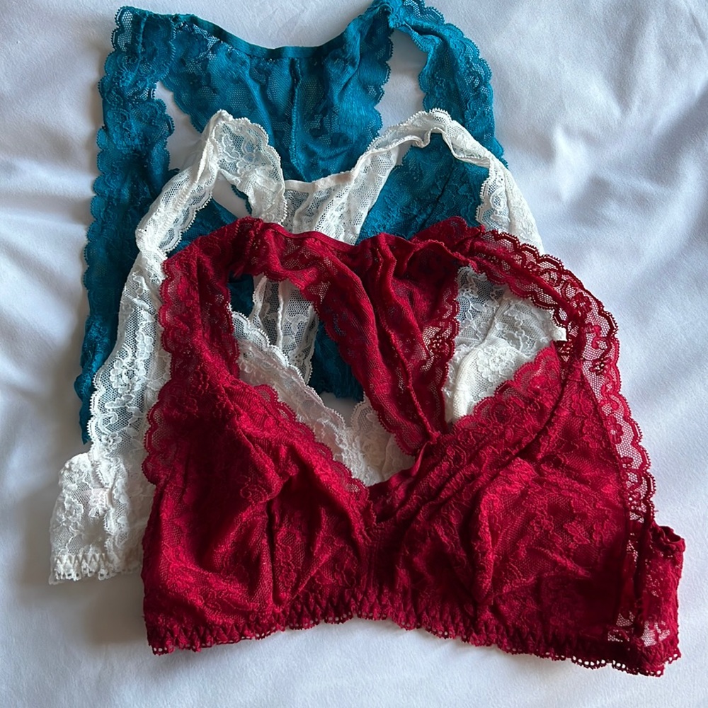 COPY - 3 lace VS bras